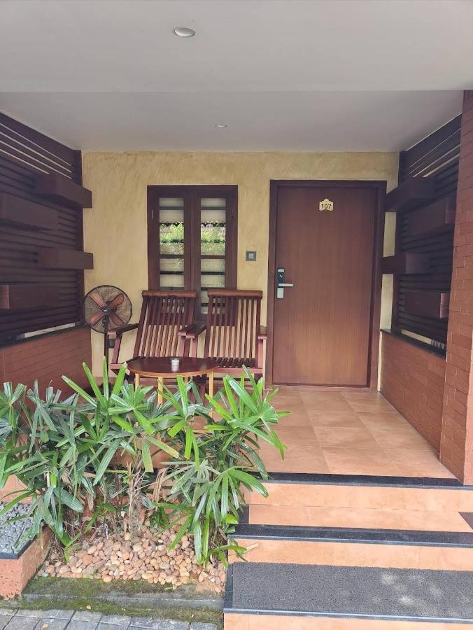 Casa Orchid Resort
