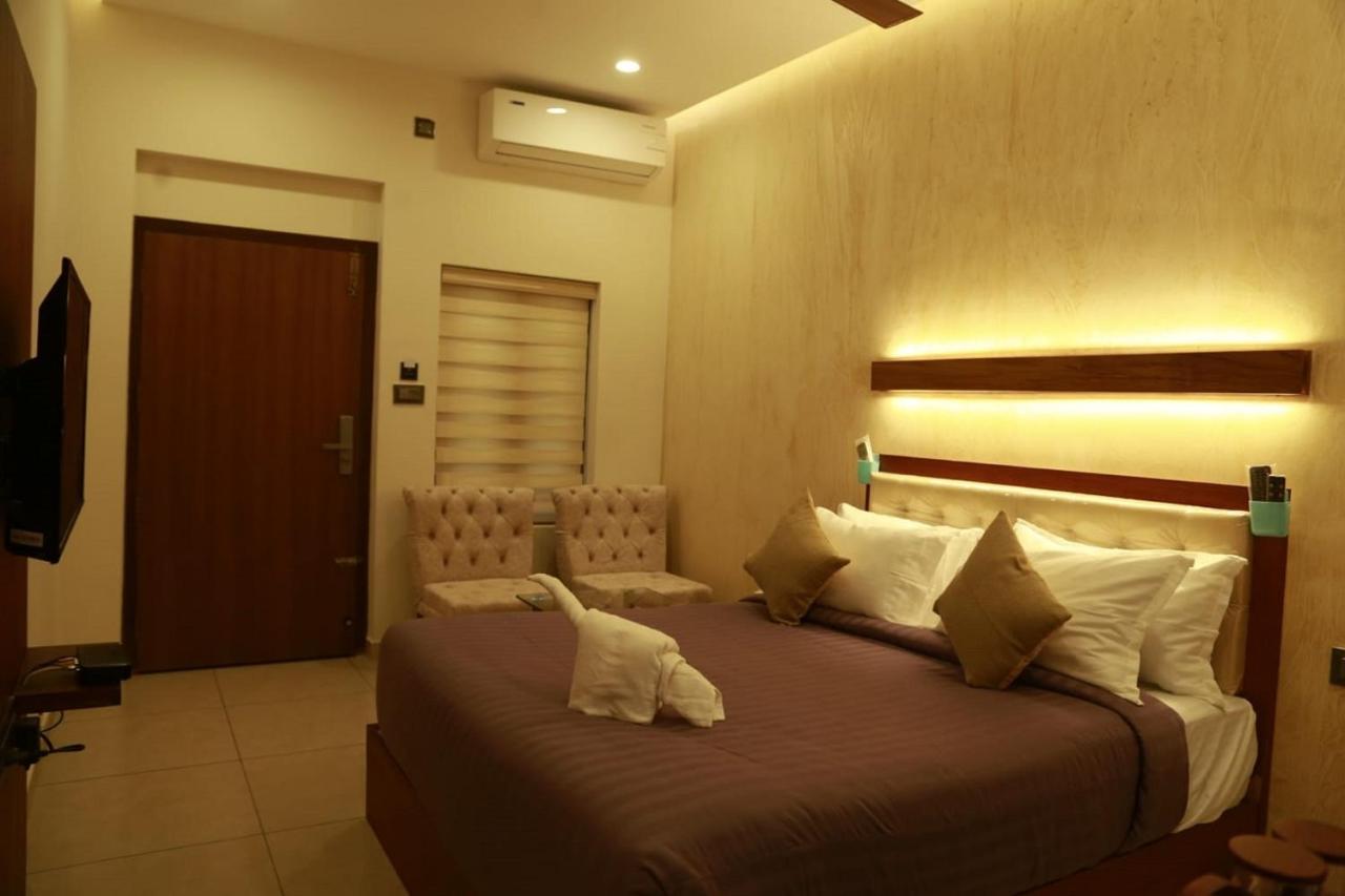 Casa Orchid Resort